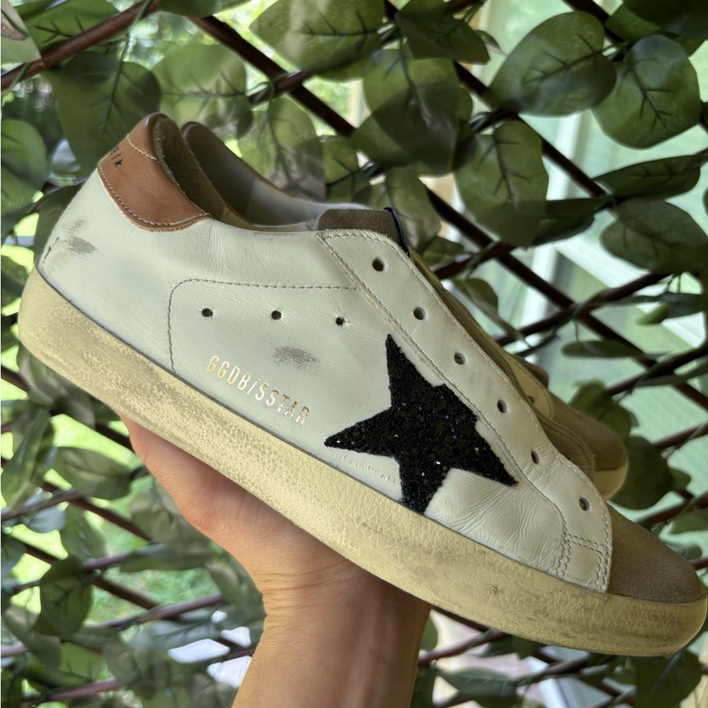 Golden Goose Cream Sneakers with Black Star and Brown Heel